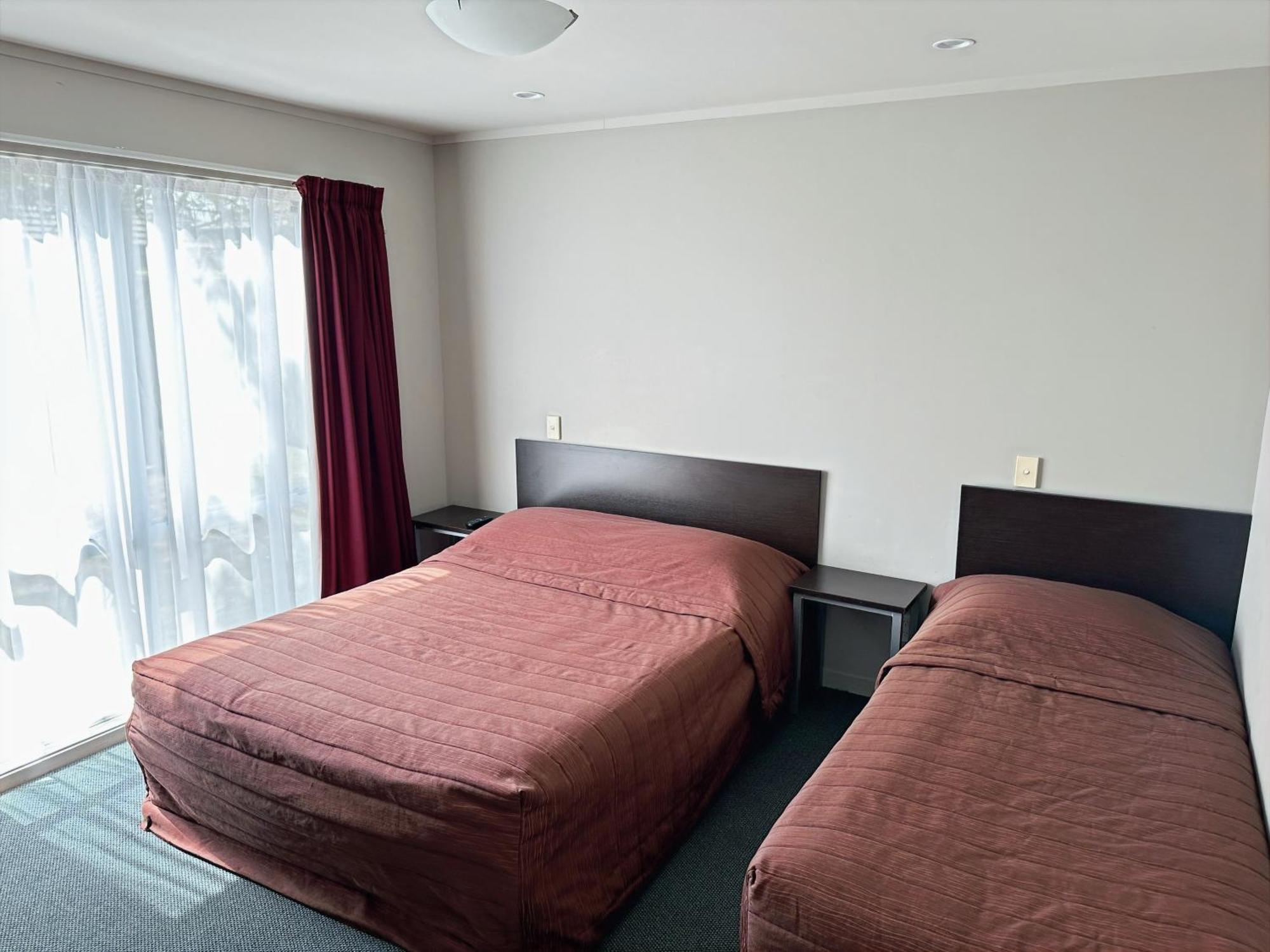Arena Lodge Палмерстон-Норт Экстерьер фото